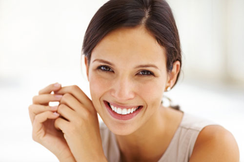 Self-Improvement Month: Enhance Your Appearance With a Smile Makeover